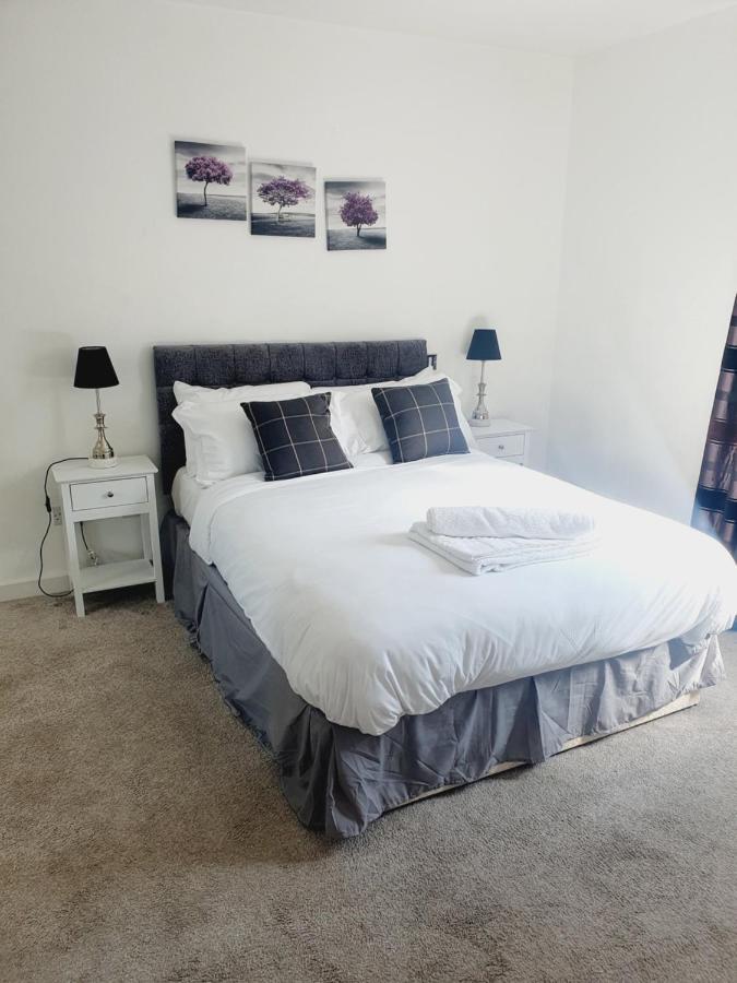 Luxury Canary Wharf Apartment With Free Parking Londra Esterno foto